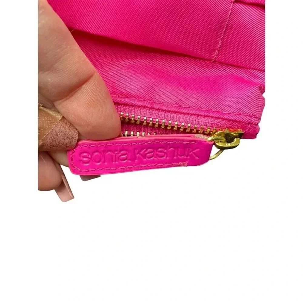 Sonia Kashuk Hot‎ Pink Makeup Bag Cosmetic Travel Pouch Nylon Zip Organizer Case